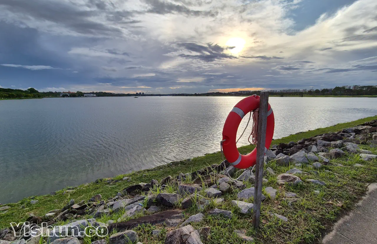 Yishun Dam at sunset Yishun Dam at sunset