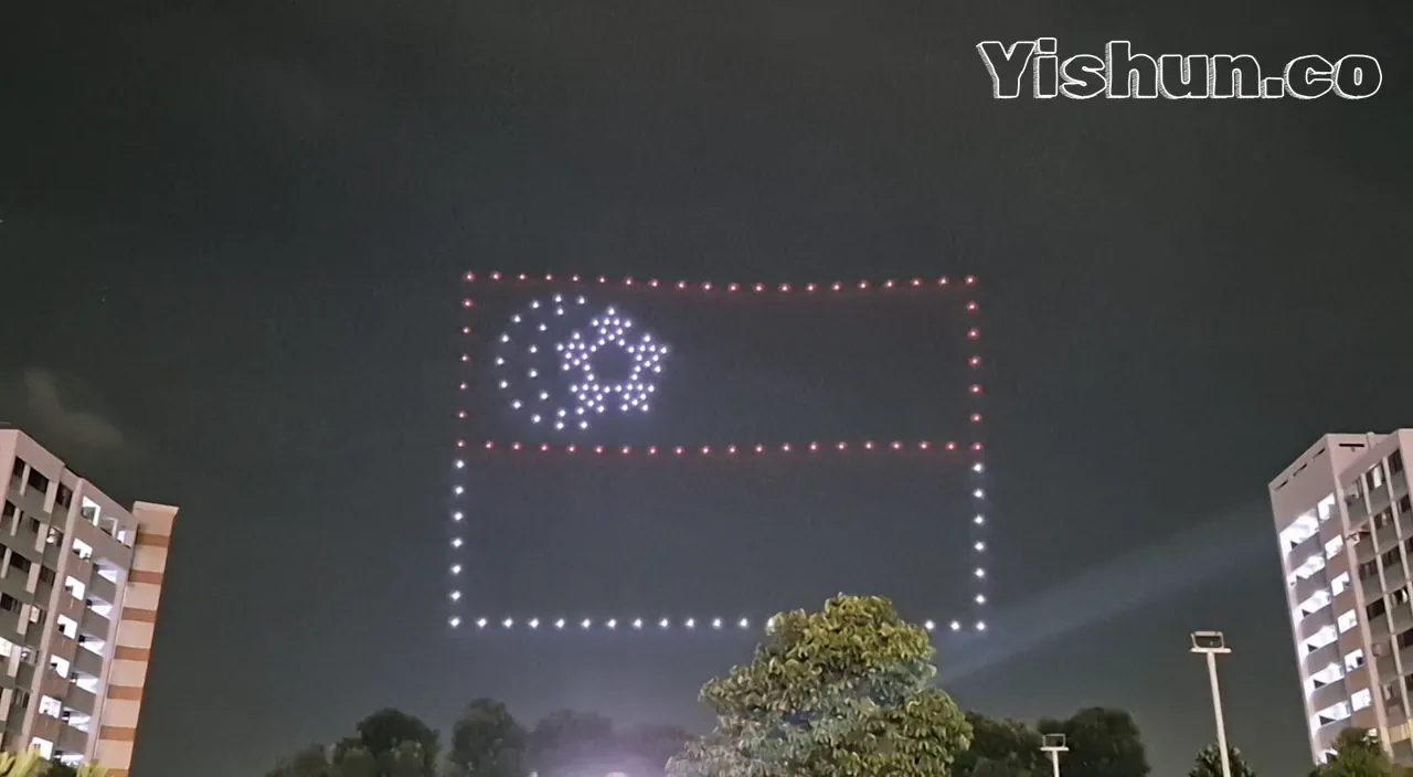 Drones forming the Singapore Flag